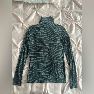 Express One Eleven Green Zebra Print Mock Neck Turtleneck, Size Small